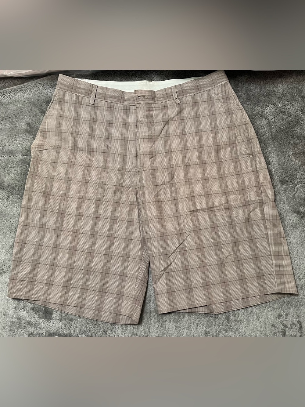 Nike Men's Plaid Flat-Front Golf Shorts - Taupe & Beige